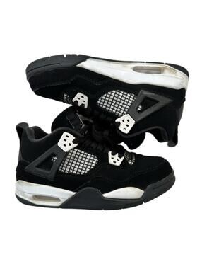 Size 6 Air Jordan 4 Retro White Thunder